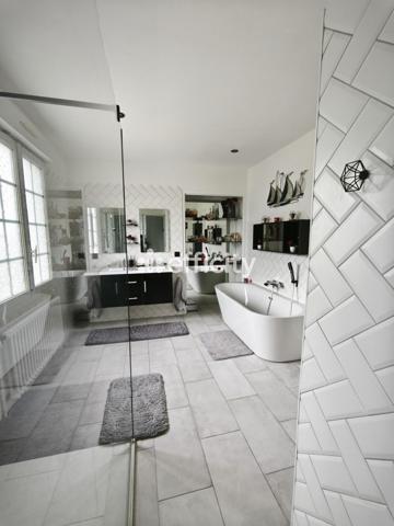 Maison 6 pièces - 118 m²