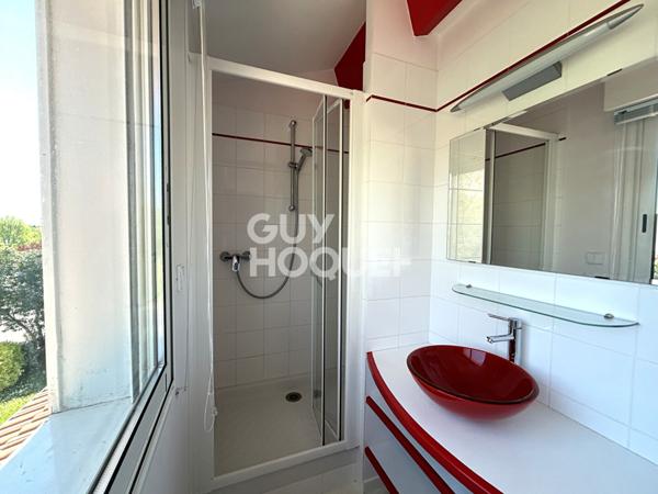 Maison 5 chambres en impasse, cadre privilégié à Vertou