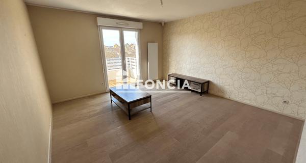 Location Appartement 2 pièces 46.34 m² - Mont-de-marsan 40000