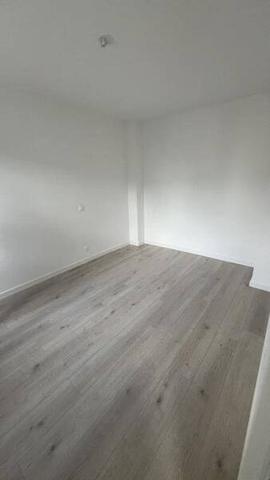 Appartement 2 pièces                                        - 35730 Pleurtuit Réf : 2325