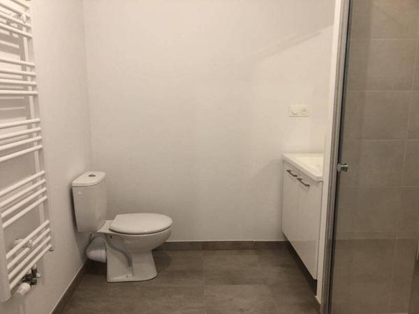 Appartement 2 pièces                                        - 35730 Pleurtuit Réf : 2325