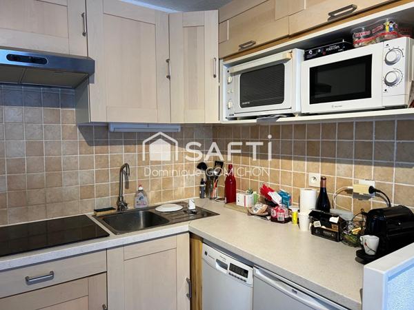 Spacieux studio avec coin nuit lit double, vue dégagée