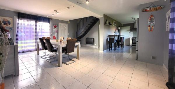 Melgven - Maison au calme avec beaux volumes !