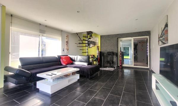 Melgven - Maison au calme avec beaux volumes !