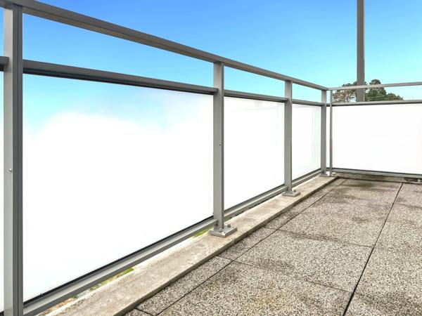 PORNIC - PROCHE GARE ET PORT A PIED - Appartement Récent - 2 CHAMBRES - 1 BALCON - GARAGE & PARKING