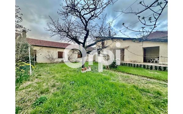 Maison à vendre    4 pièces •  Bron