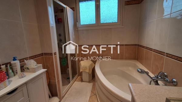 Maison avec prestations proche Lons le saunier nord