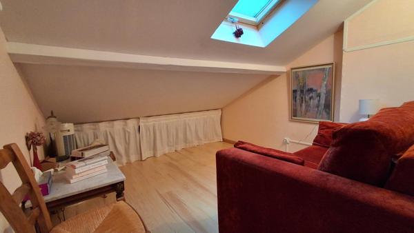 Maison avec prestations proche Lons le saunier nord