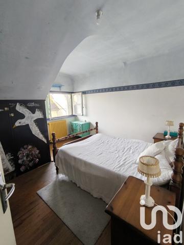 Maison de village 7 pièces de 155 m² à Pleyben (29190)