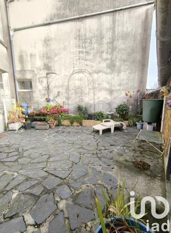 Maison de village 7 pièces de 155 m² à Pleyben (29190)