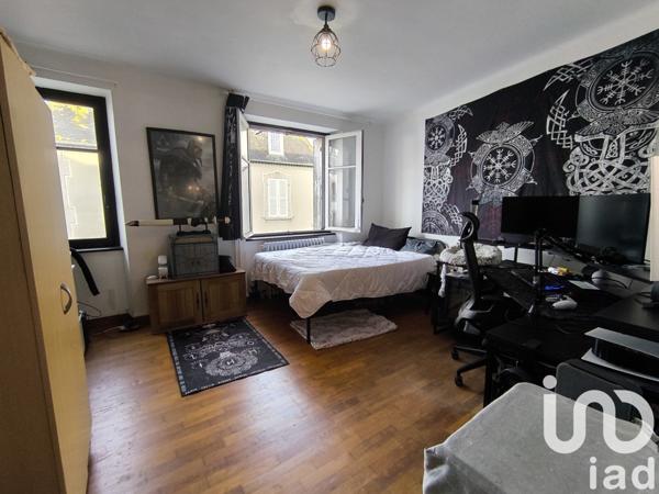 Maison de village 7 pièces de 155 m² à Pleyben (29190)