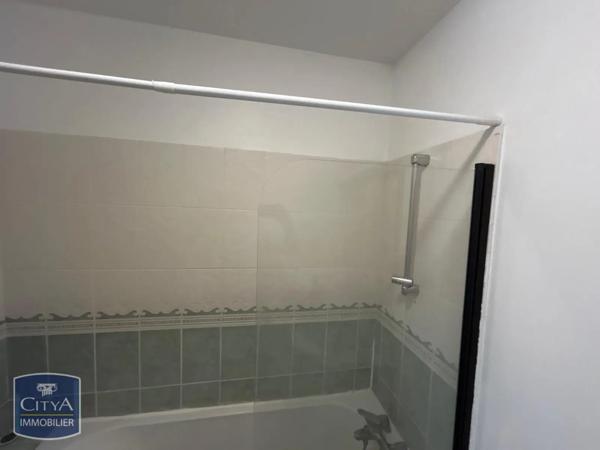 Appartement à louer 3 pièces 70.4m² Villefranche-sur-Saône (69400)