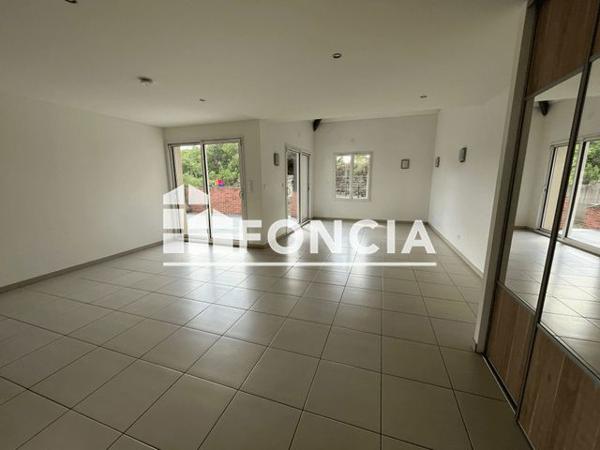 Location Maison 7 pièces 137.3 m² - 105 RUE DE PREAU Le Mans 72000