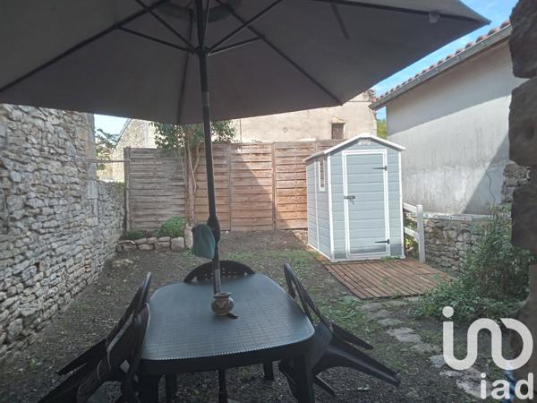 Maison à vendre 4 pièces 104 m² Ruffec