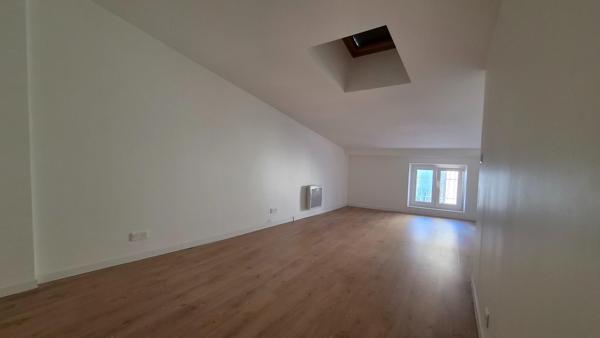 Appartement 4 pièces - 3 chambres - belle vue