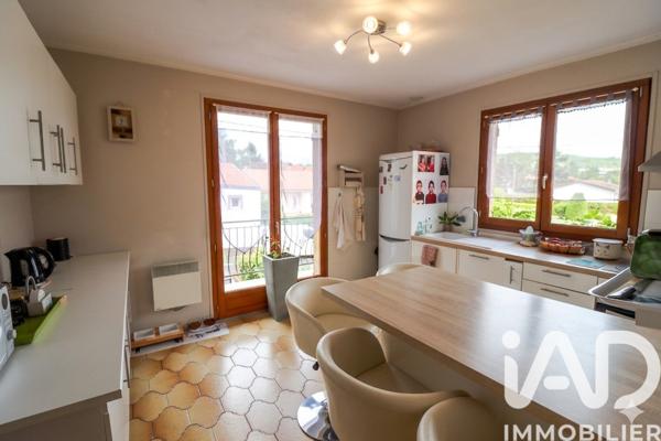 Maison à vendre 8 pièces 207,35 m² Cournon-d'Auvergne
