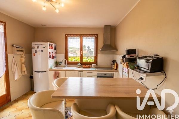 Maison à vendre 8 pièces 207,35 m² Cournon-d'Auvergne