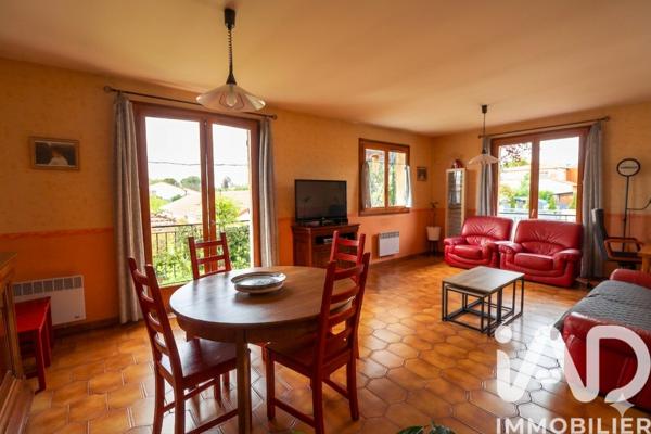 Maison à vendre 8 pièces 207,35 m² Cournon-d'Auvergne