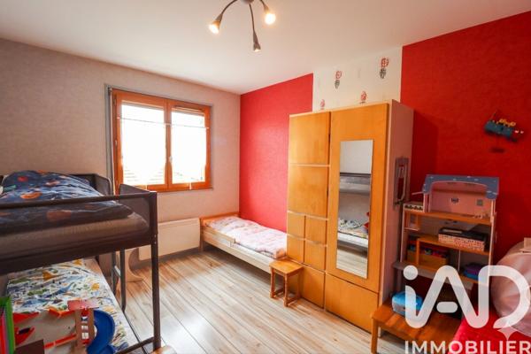 Maison à vendre 8 pièces 207,35 m² Cournon-d'Auvergne