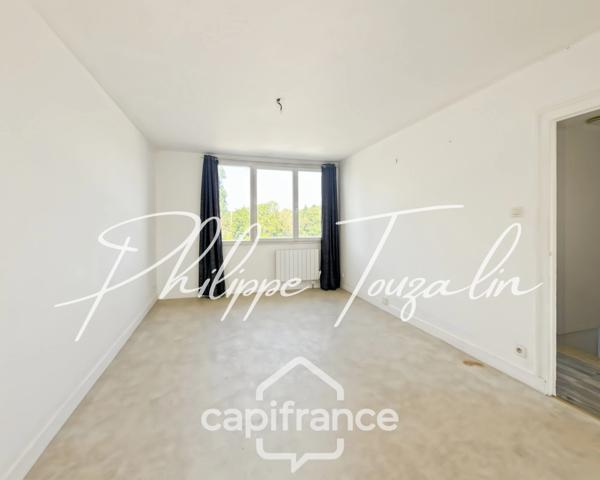 Dpt Vienne (86), à vendre CHÂTELLERAULT Maison P5 de 93 m² - Terrain de 167 m²