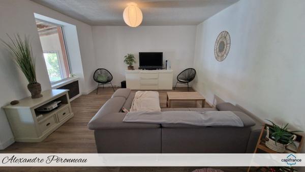 CHATELAILLON à vendre Maison 235 m² Gîte Chambres d'hôtes 12 piéces - Terrain de 1 200 m² - Vendu loué -