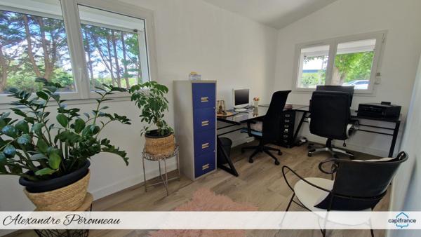 CHATELAILLON à vendre Maison 235 m² Gîte Chambres d'hôtes 12 piéces - Terrain de 1 200 m² - Vendu loué -