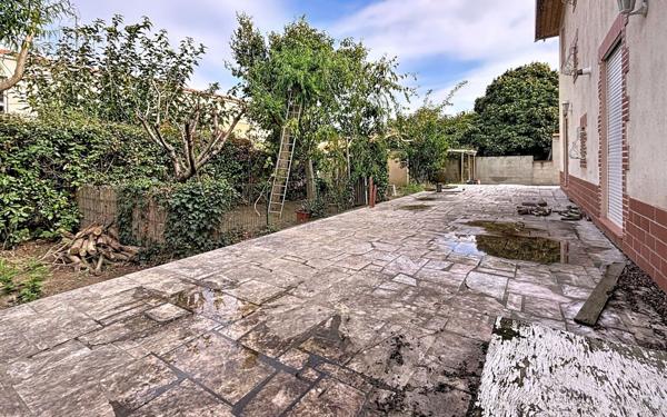 Maison à vendre    7 pièces • 177 m2 Elne