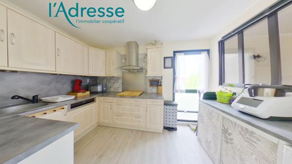 Appartement avec une méga terrasse