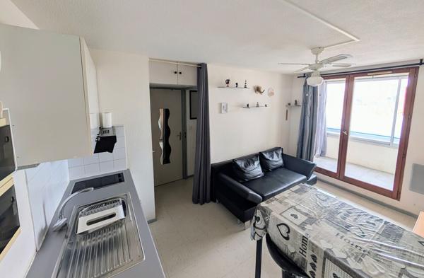 APPARTEMENT T2 LOGGIA