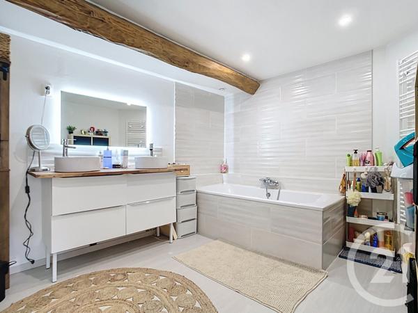 Maison à vendre  6 pièces - 189,81 m2 VINNEUF - 89