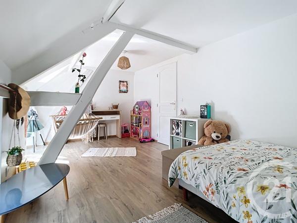 Maison à vendre  6 pièces - 189,81 m2 VINNEUF - 89