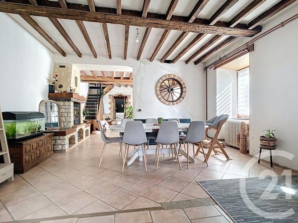 Maison à vendre  6 pièces - 189,81 m2 VINNEUF - 89