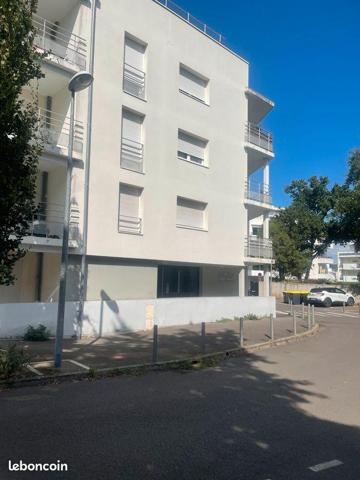 Vente / Appartement T4