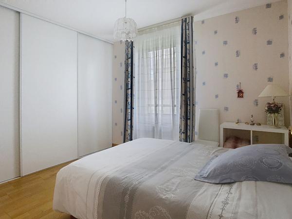 Mondeville centre T3 impeccable avec balcon et garage