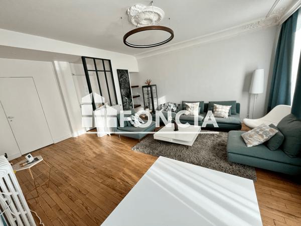 Location Appartement meublé 3 pièces 64 m² - 2 RUE PIERRE BROSSOLETTE Brest 29200
