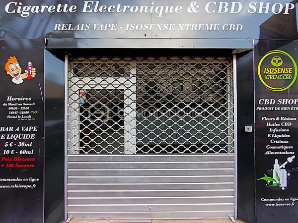 Local d activites de 71 m²