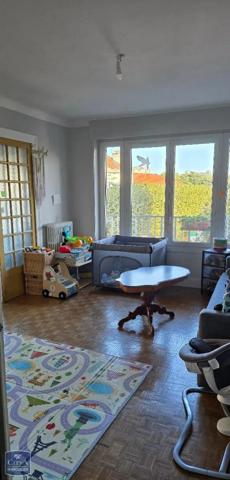 Appartement à louer 4 pièces 88.25m²