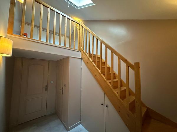 Maison 137 m², 4 pièces, 3 chambres, 3 garages, piscine