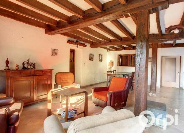 Maison à vendre    6 pièces • 175 m2 Charbonnières-les-Vieilles