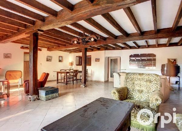 Maison à vendre    6 pièces • 175 m2 Charbonnières-les-Vieilles