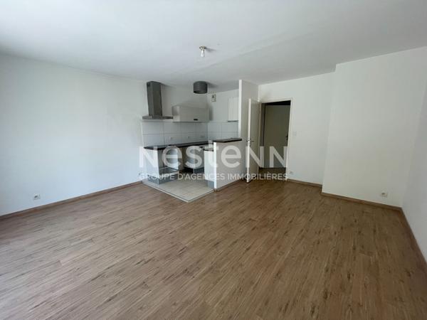 A vendre à Vannes secteur Beaupré Lalande  appartement de plus de 75 m² trois chambres place de parking, ascenseur