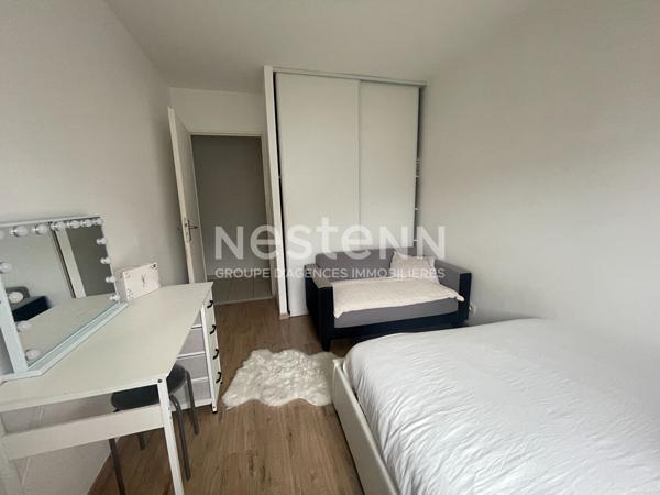 A vendre à Vannes secteur Beaupré Lalande  appartement de plus de 75 m² trois chambres place de parking, ascenseur