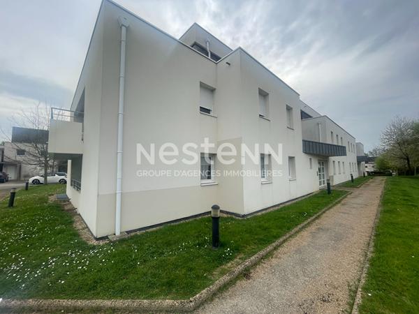 A vendre à Vannes secteur Beaupré Lalande  appartement de plus de 75 m² trois chambres place de parking, ascenseur