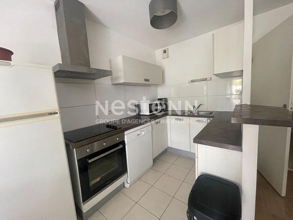 A vendre à Vannes secteur Beaupré Lalande  appartement de plus de 75 m² trois chambres place de parking, ascenseur