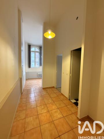 Location appartement 2 pièces 52 m² La Rivière-Saint-Sauveur