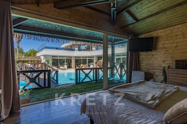 Villa d'architecte contemporaine en bord de mer