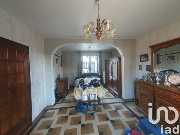 Maison de ville 7 pièces de 131 m² à Conty (80160)