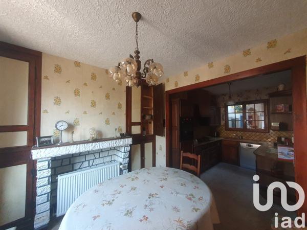 Maison de ville 7 pièces de 131 m² à Conty (80160)