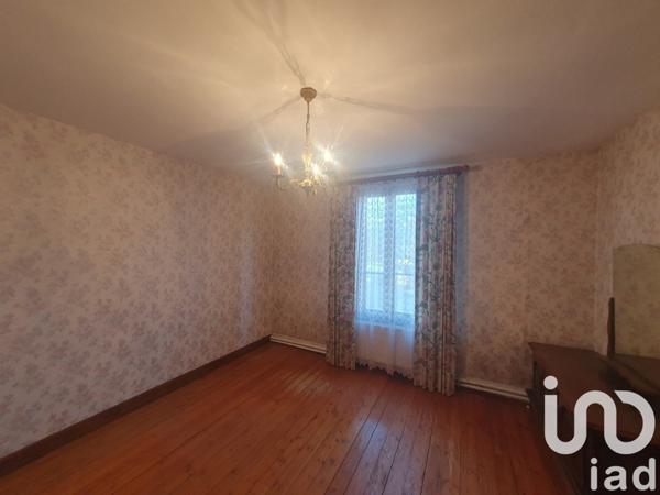 Maison de ville 7 pièces de 131 m² à Conty (80160)