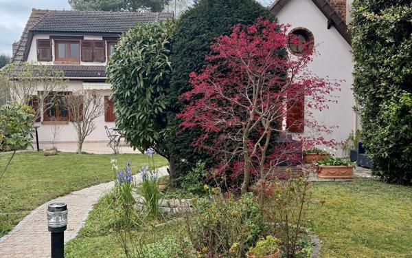 Maison à vendre    5 pièces •  Savigny-sur-Orge